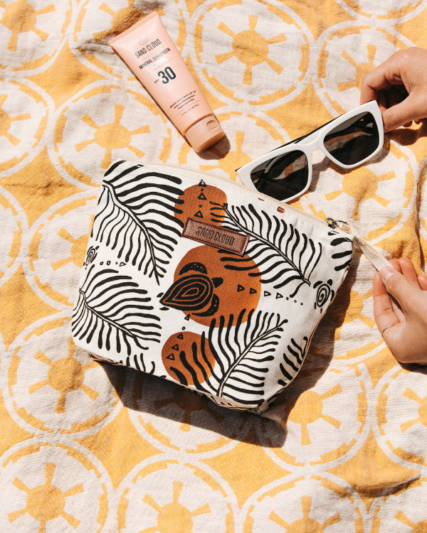 Alternative view of Retro Turtles Zipper Pouch | Sand Cloud